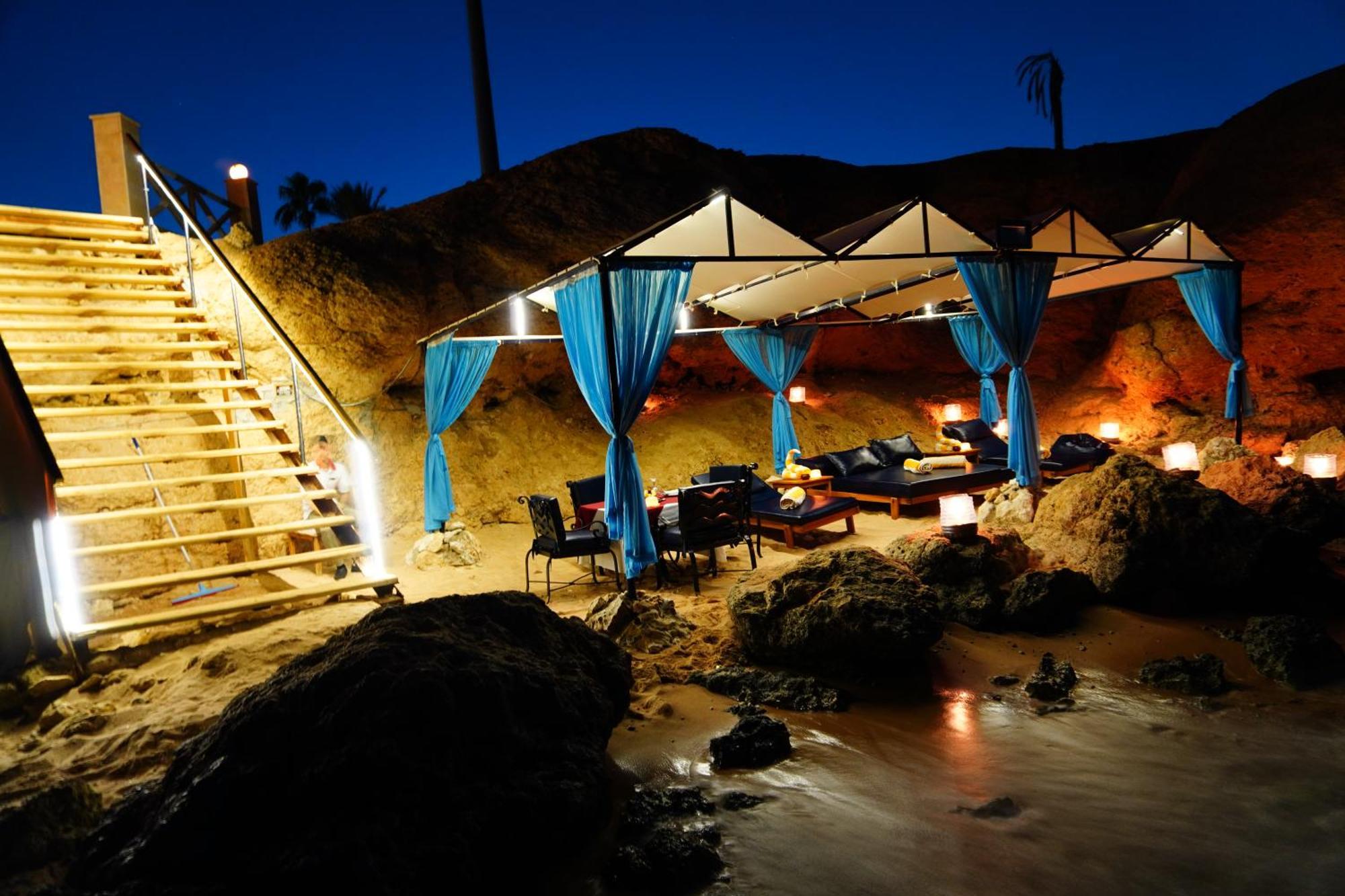 Safir Sharm Waterfalls Resort Eksteriør bilde The Cave Spa