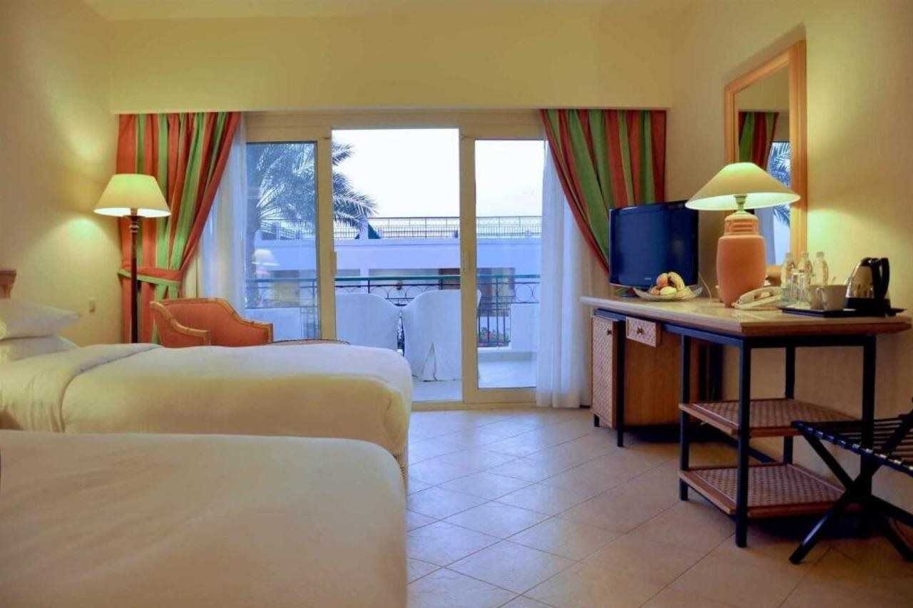 Safir Sharm Waterfalls Resort Eksteriør bilde A room at the Hilton Sharm El Sheikh